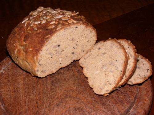 Selbst gebackenes Mandelbrot